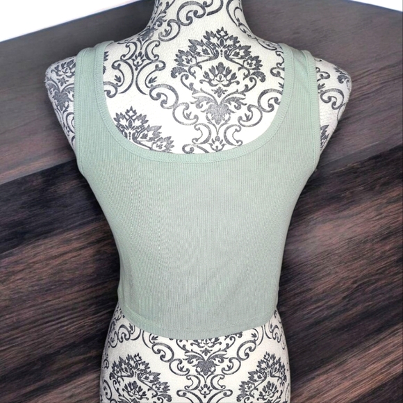 SHEIN Green Ribbed Tank Top - Small - Picture 4 of 5